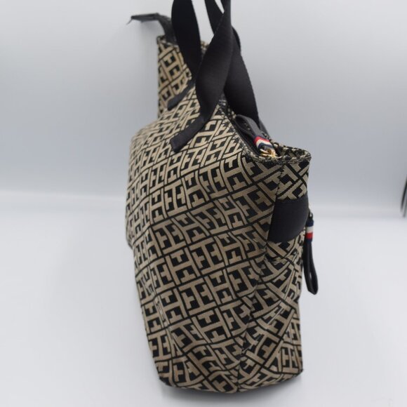 Tommy Hillfiger Purse and Wallet - Picture 6 of 16